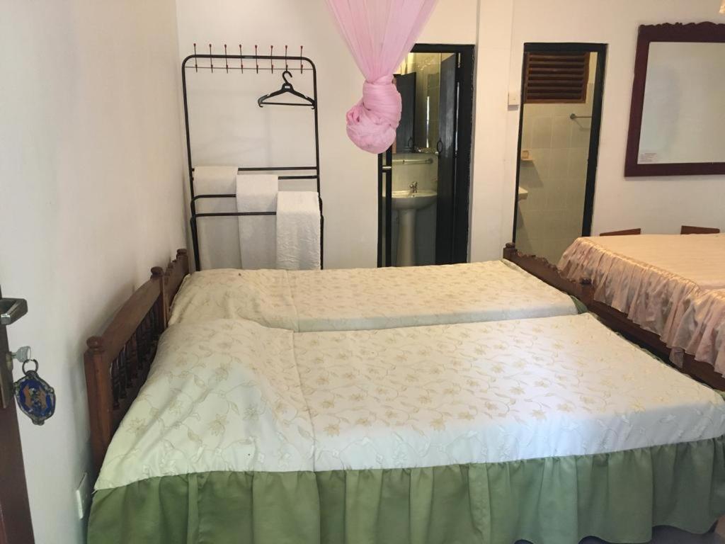 Hotel Shalini Holambra Cameră foto